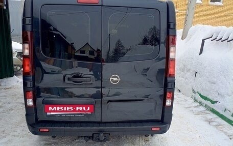 Opel Vivaro B, 2017 год, 2 100 000 рублей, 4 фотография