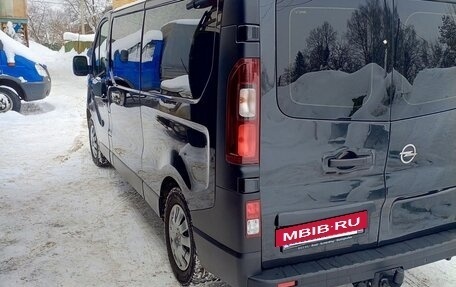 Opel Vivaro B, 2017 год, 2 100 000 рублей, 5 фотография