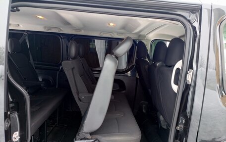 Opel Vivaro B, 2017 год, 2 100 000 рублей, 34 фотография