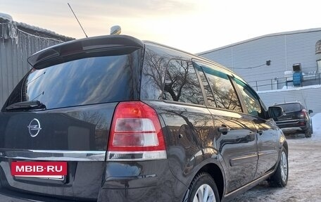 Opel Zafira B, 2013 год, 959 000 рублей, 5 фотография