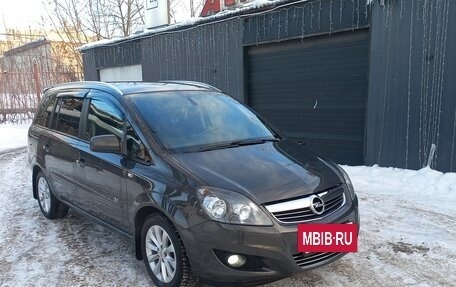 Opel Zafira B, 2013 год, 959 000 рублей, 18 фотография
