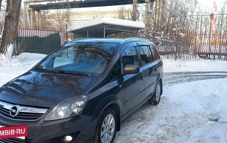 Opel Zafira B, 2013 год, 959 000 рублей, 17 фотография