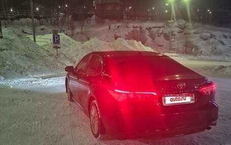 Toyota Camry, 2021 год, 2 000 000 рублей, 3 фотография