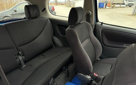 Toyota Vitz, 2001 год, 555 000 рублей, 12 фотография