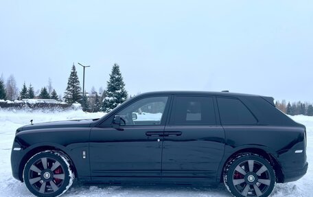 Rolls-Royce Cullinan, 2021 год, 38 000 000 рублей, 3 фотография