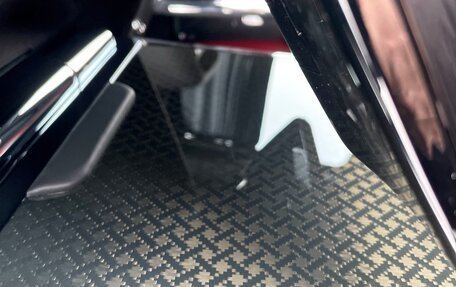 Rolls-Royce Cullinan, 2021 год, 38 000 000 рублей, 19 фотография