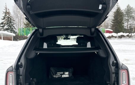 Rolls-Royce Cullinan, 2021 год, 38 000 000 рублей, 23 фотография