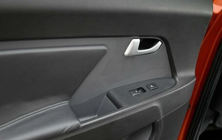 KIA Sportage III, 2011 год, 965 000 рублей, 11 фотография