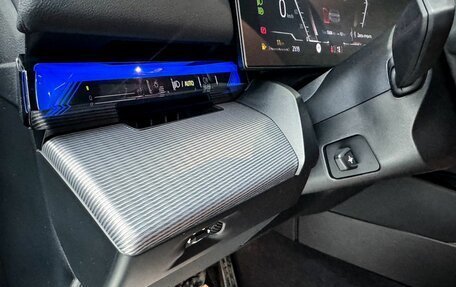 BMW 5 серия, 2025 год, 9 200 000 рублей, 14 фотография