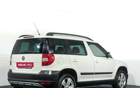 Skoda Yeti I рестайлинг, 2013 год, 777 000 рублей, 7 фотография