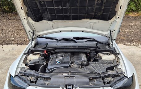 BMW 3 серия, 2010 год, 1 400 000 рублей, 10 фотография