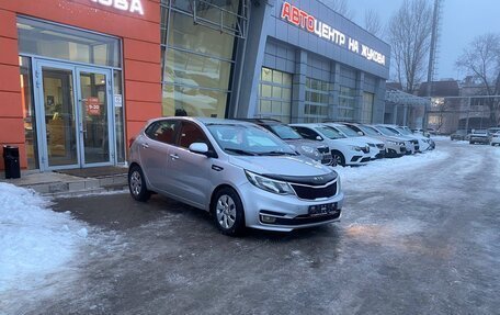 KIA Rio III рестайлинг, 2017 год, 831 000 рублей, 2 фотография