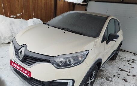 Renault Kaptur I рестайлинг, 2019 год, 1 584 000 рублей, 2 фотография