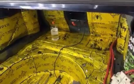 BMW 7 серия, 1996 год, 1 350 000 рублей, 23 фотография