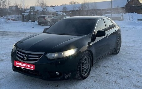 Honda Accord VIII рестайлинг, 2012 год, 1 090 000 рублей, 4 фотография