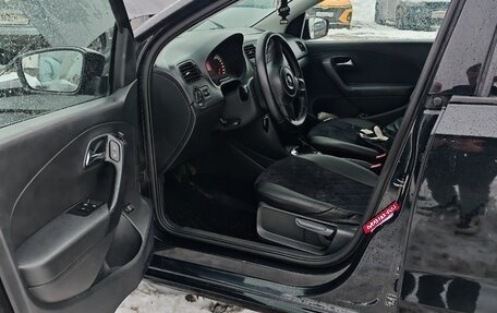 Volkswagen Polo VI (EU Market), 2011 год, 715 000 рублей, 8 фотография