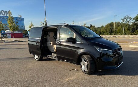 Mercedes-Benz V-Класс, 2024 год, 13 500 000 рублей, 2 фотография