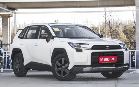 Toyota RAV4, 2025 год, 4 880 000 рублей, 7 фотография