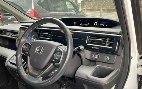 Honda Stepwgn IV, 2018 год, 1 690 000 рублей, 19 фотография