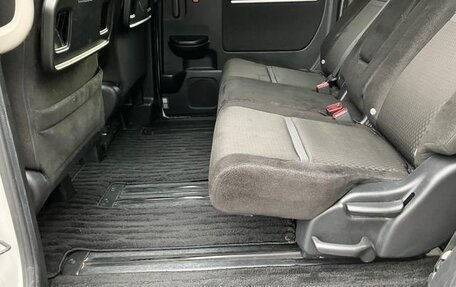 Honda Stepwgn IV, 2018 год, 1 690 000 рублей, 31 фотография