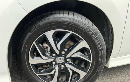 Honda Stepwgn IV, 2018 год, 1 690 000 рублей, 37 фотография