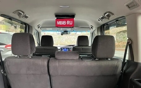 Honda Stepwgn IV, 2018 год, 1 690 000 рублей, 30 фотография