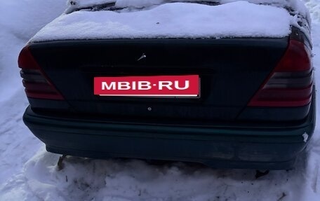 Mercedes-Benz C-Класс, 1997 год, 195 000 рублей, 2 фотография