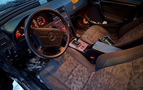 Mercedes-Benz C-Класс, 1997 год, 195 000 рублей, 6 фотография