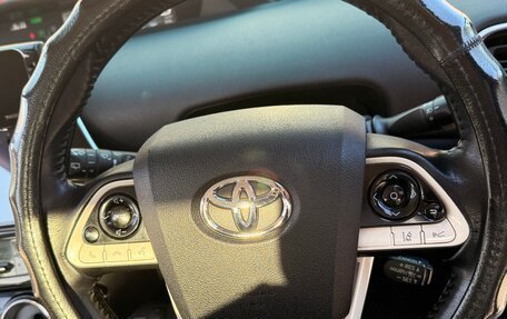 Toyota Prius IV XW50, 2018 год, 2 000 000 рублей, 8 фотография