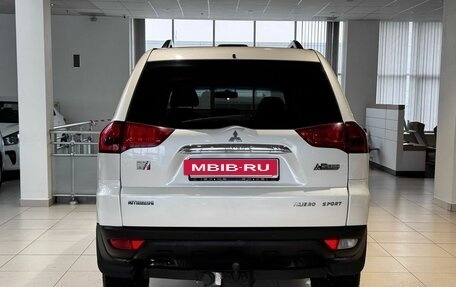 Mitsubishi Pajero Sport II рестайлинг, 2014 год, 1 790 000 рублей, 5 фотография