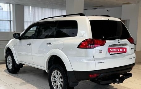 Mitsubishi Pajero Sport II рестайлинг, 2014 год, 1 790 000 рублей, 6 фотография