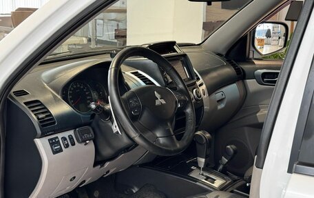 Mitsubishi Pajero Sport II рестайлинг, 2014 год, 1 790 000 рублей, 11 фотография