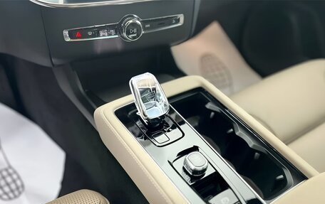 Volvo XC90 II рестайлинг, 2025 год, 6 190 000 рублей, 5 фотография