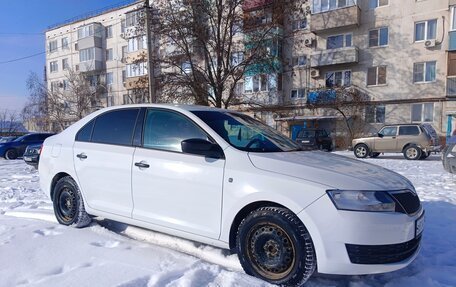 Skoda Rapid I, 2015 год, 850 000 рублей, 3 фотография