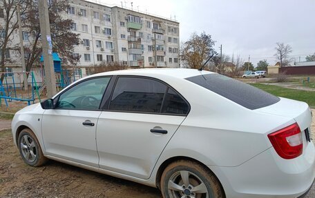 Skoda Rapid I, 2015 год, 850 000 рублей, 4 фотография