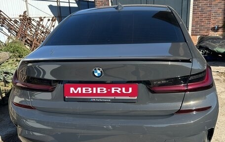 BMW 3 серия, 2019 год, 3 200 000 рублей, 2 фотография