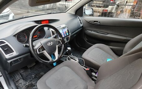 Hyundai i20 IB рестайлинг, 2010 год, 650 000 рублей, 9 фотография