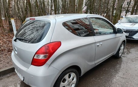 Hyundai i20 IB рестайлинг, 2010 год, 650 000 рублей, 3 фотография
