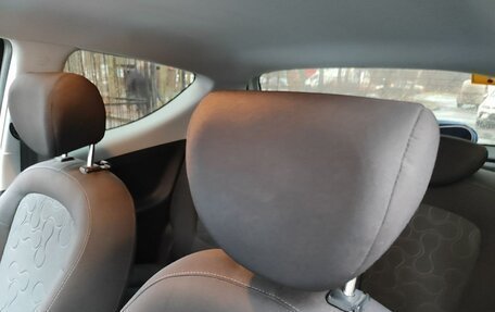 Hyundai i20 IB рестайлинг, 2010 год, 650 000 рублей, 11 фотография