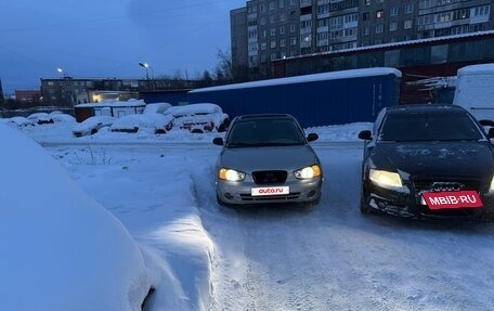 Hyundai Elantra III, 2001 год, 450 000 рублей, 2 фотография