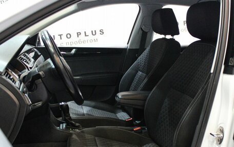 Skoda Rapid I, 2017 год, 1 285 000 рублей, 8 фотография