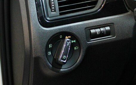 Skoda Rapid I, 2017 год, 1 285 000 рублей, 11 фотография