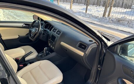 Volkswagen Jetta VI, 2016 год, 1 160 000 рублей, 4 фотография