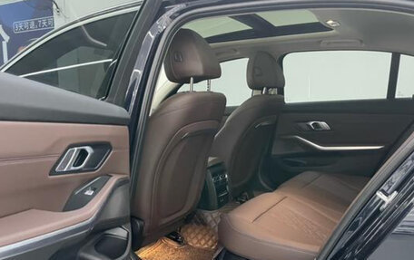 BMW 3 серия, 2024 год, 4 500 000 рублей, 14 фотография