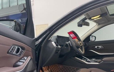 BMW 3 серия, 2024 год, 4 500 000 рублей, 6 фотография