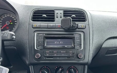 Volkswagen Polo VI (EU Market), 2014 год, 830 000 рублей, 18 фотография