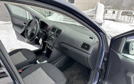 Volkswagen Polo VI (EU Market), 2014 год, 830 000 рублей, 25 фотография