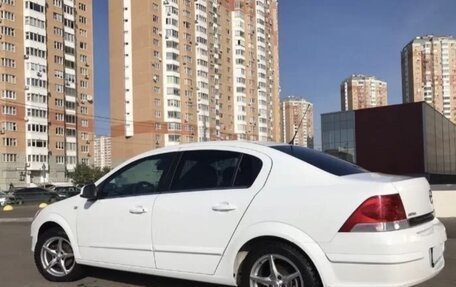 Opel Astra H, 2011 год, 800 000 рублей, 4 фотография
