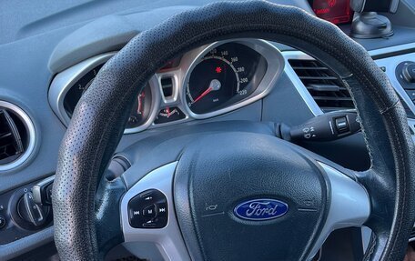 Ford Fiesta, 2010 год, 700 000 рублей, 10 фотография