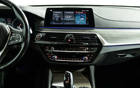 BMW 5 серия, 2018 год, 3 350 000 рублей, 14 фотография